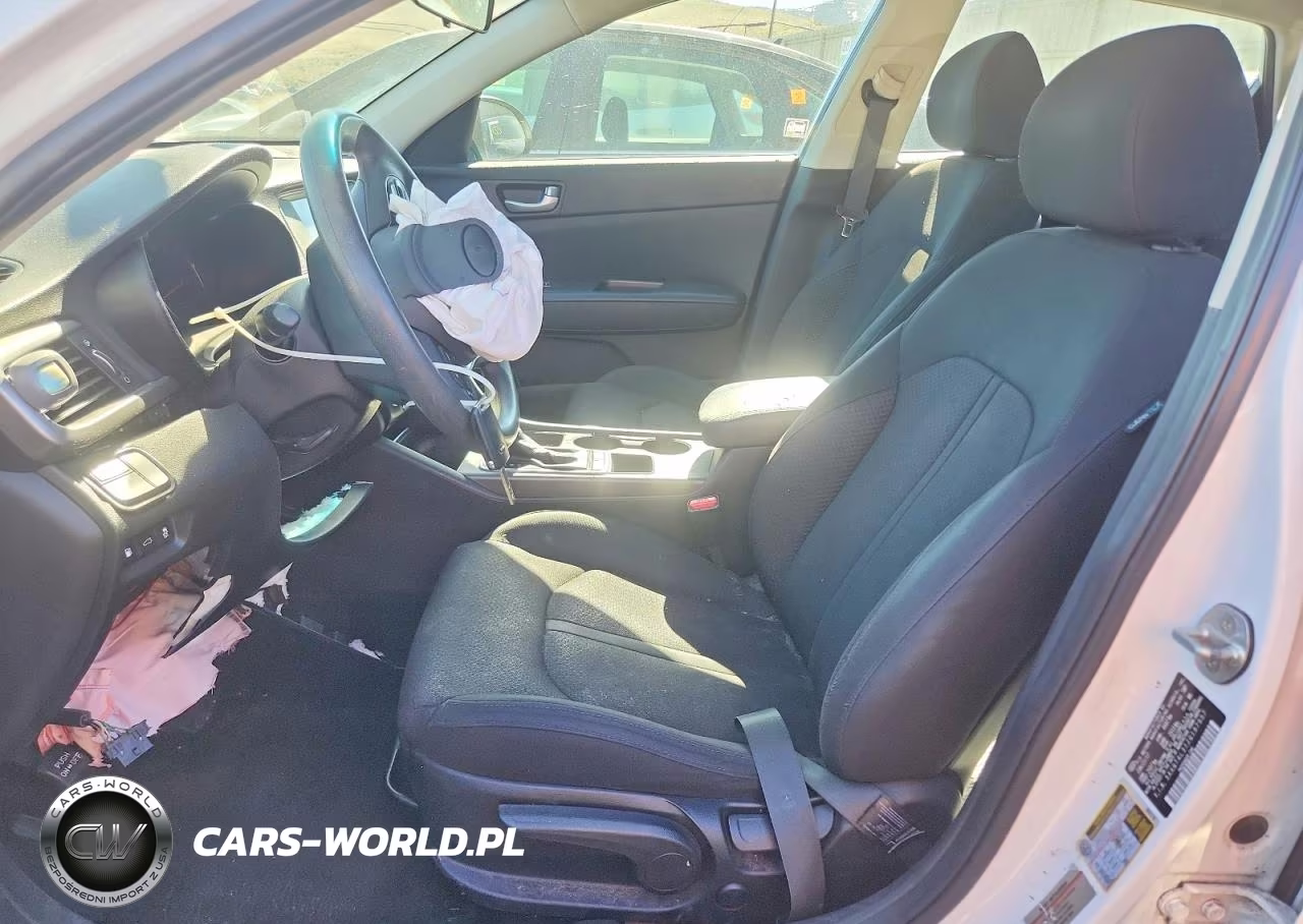 2018 Kia Optima Lx VIN:5XXGT4L31JG197957 - 7