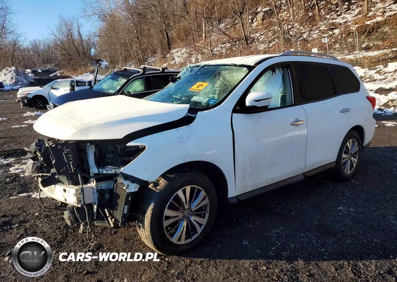 2020 Nissan Pathfinder Sl