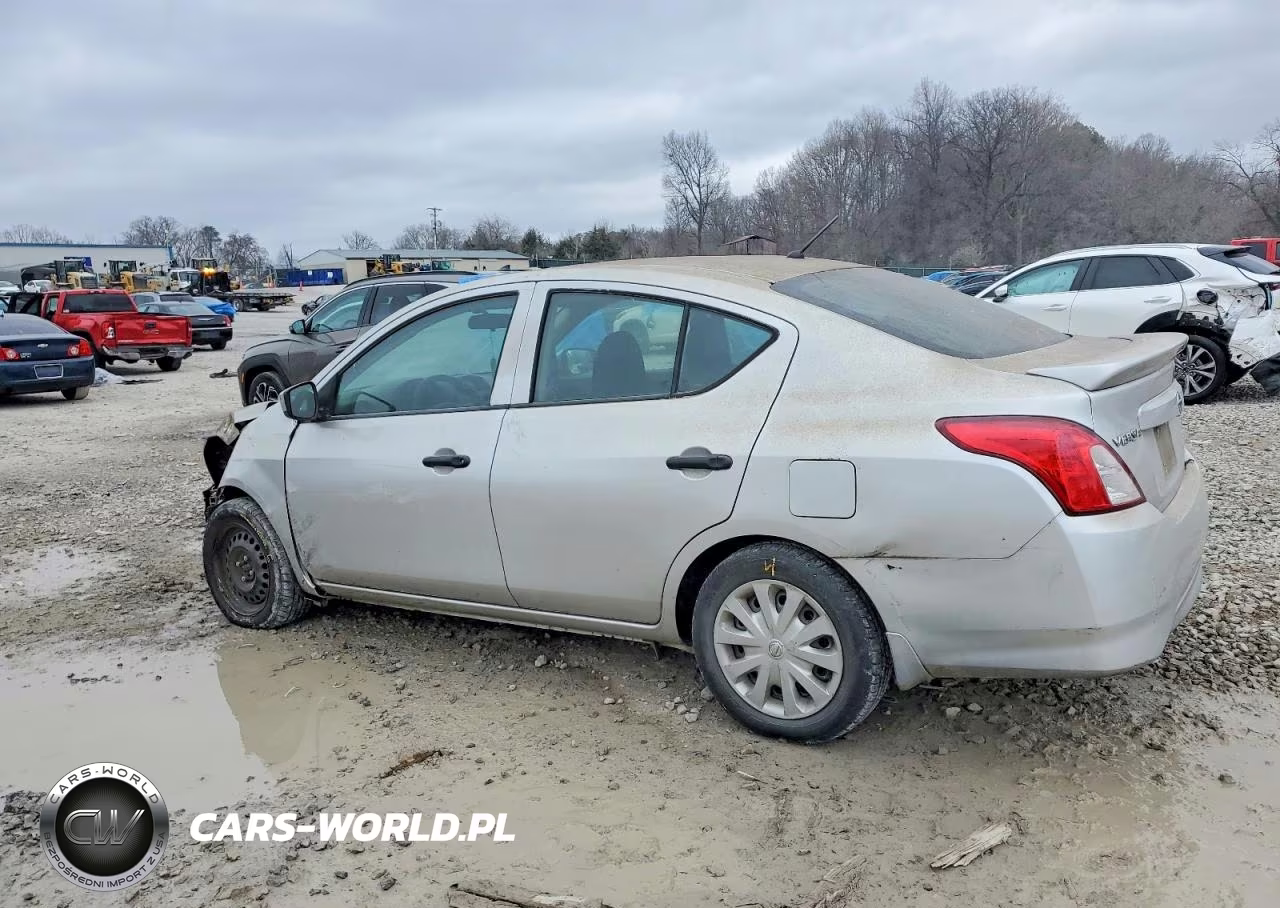 2017 Nissan Versa S VIN:3N1CN7AP3HL879675 - 2