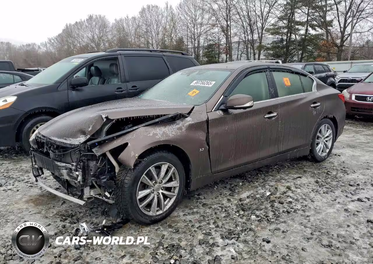 2014 Infiniti Q50 Base