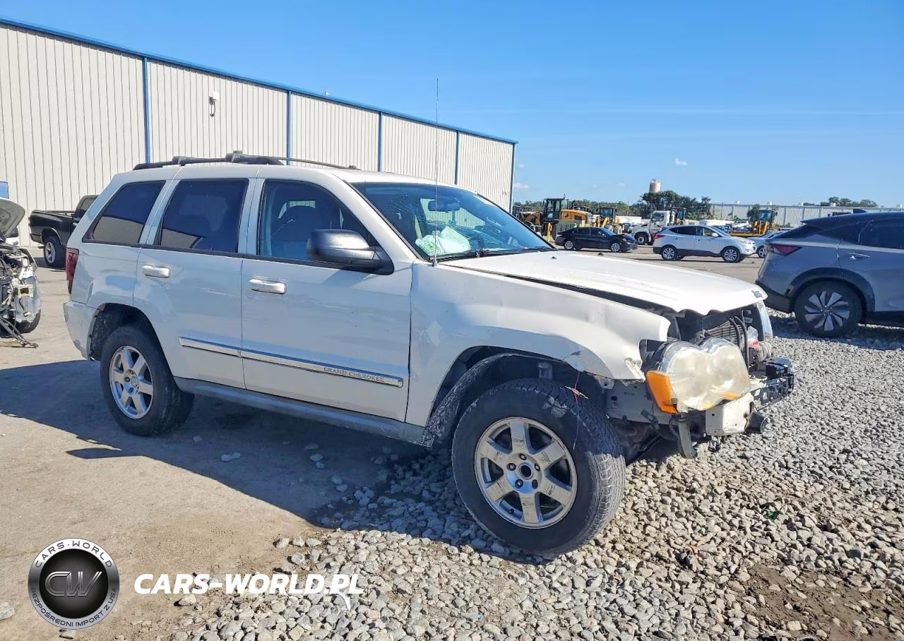 2010 Jeep Grand Cherokee Laredo VIN:1J4PS4GK5AC160022 - 4
