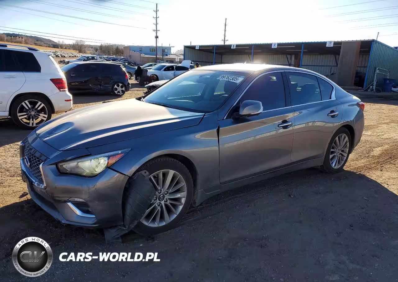 2021 Infiniti Q50 Luxe