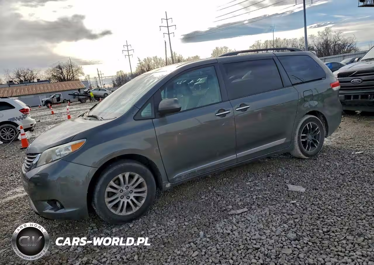 2012 Toyota Sienna Xle