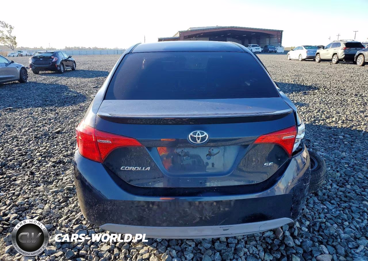 2018 Toyota Corolla L VIN:2T1BURHE6JC071471 - 6