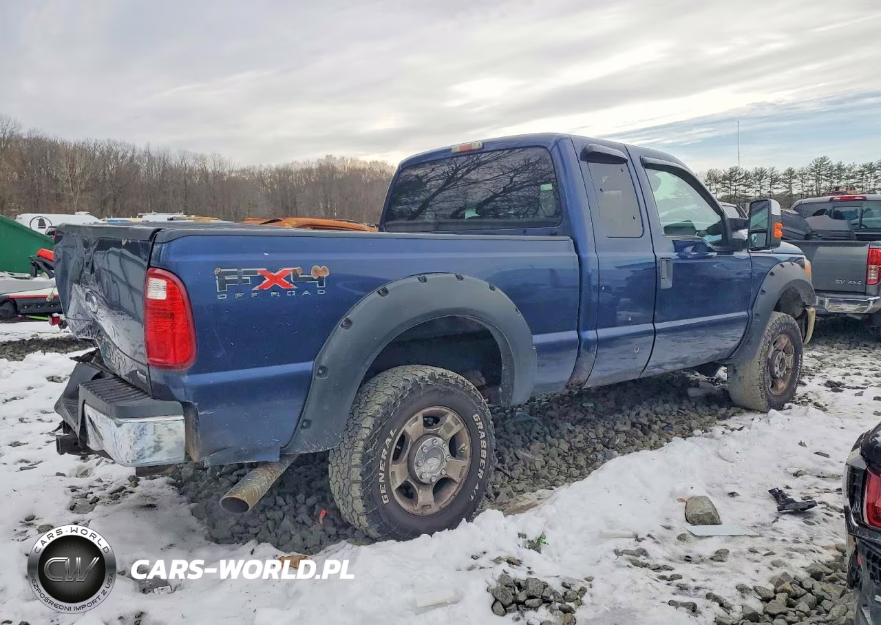 2011 Ford F250 Super Duty VIN:1FT7X2B69BEA25329 - 3