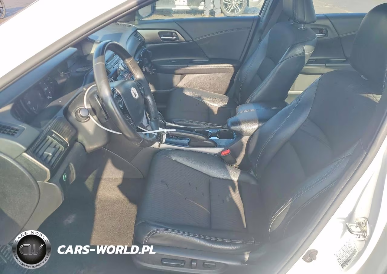 2017 Honda Accord Sport VIN:1HGCR2F54HA208892 - 7