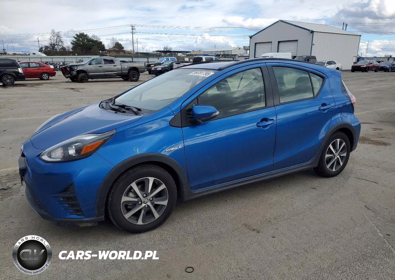 2019 Toyota Prius C L