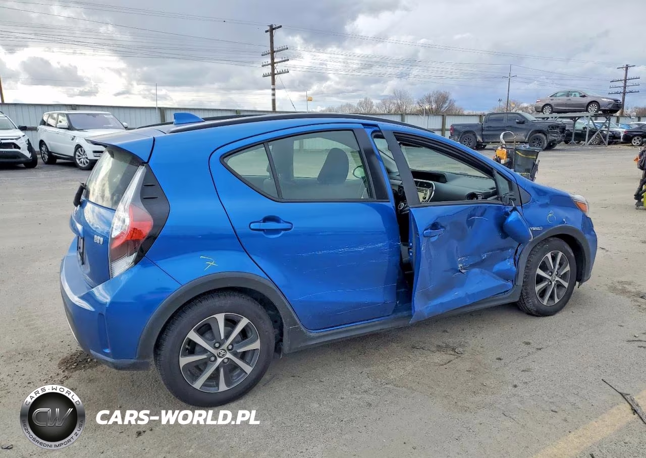2019 Toyota Prius C L VIN:JTDKDTB30K1625520 - 3