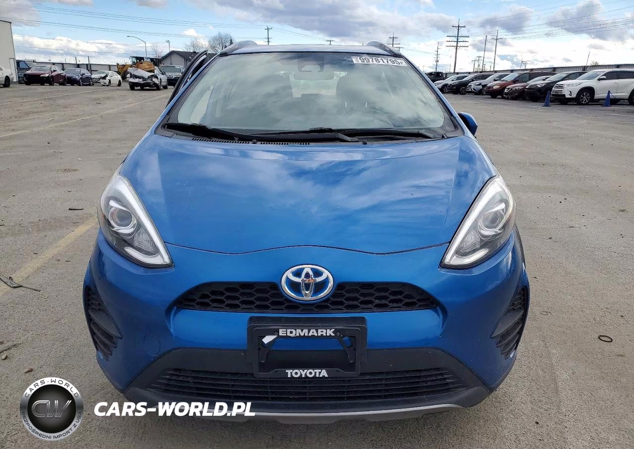 2019 Toyota Prius C L VIN:JTDKDTB30K1625520 - 5