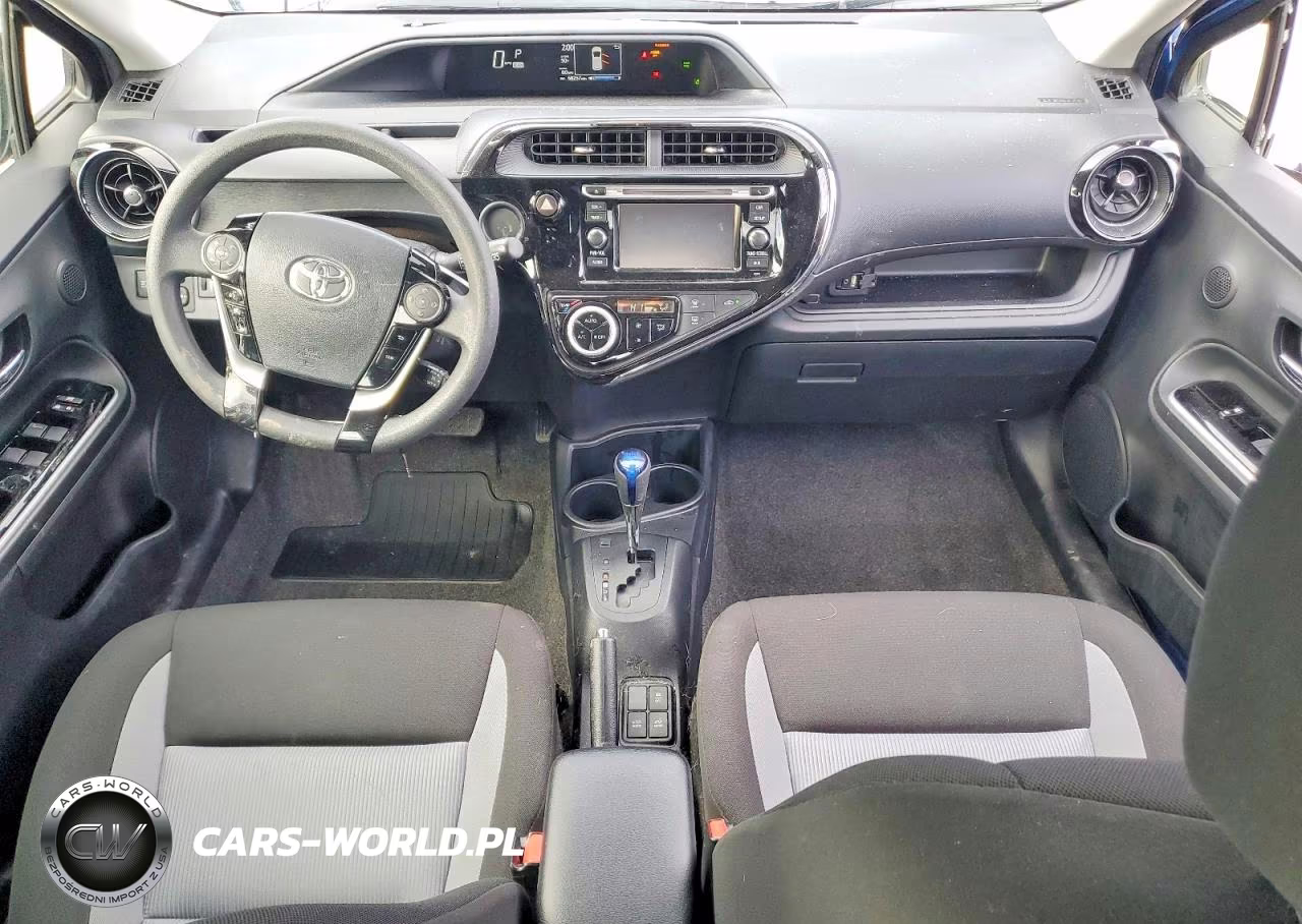 2019 Toyota Prius C L VIN:JTDKDTB30K1625520 - 8
