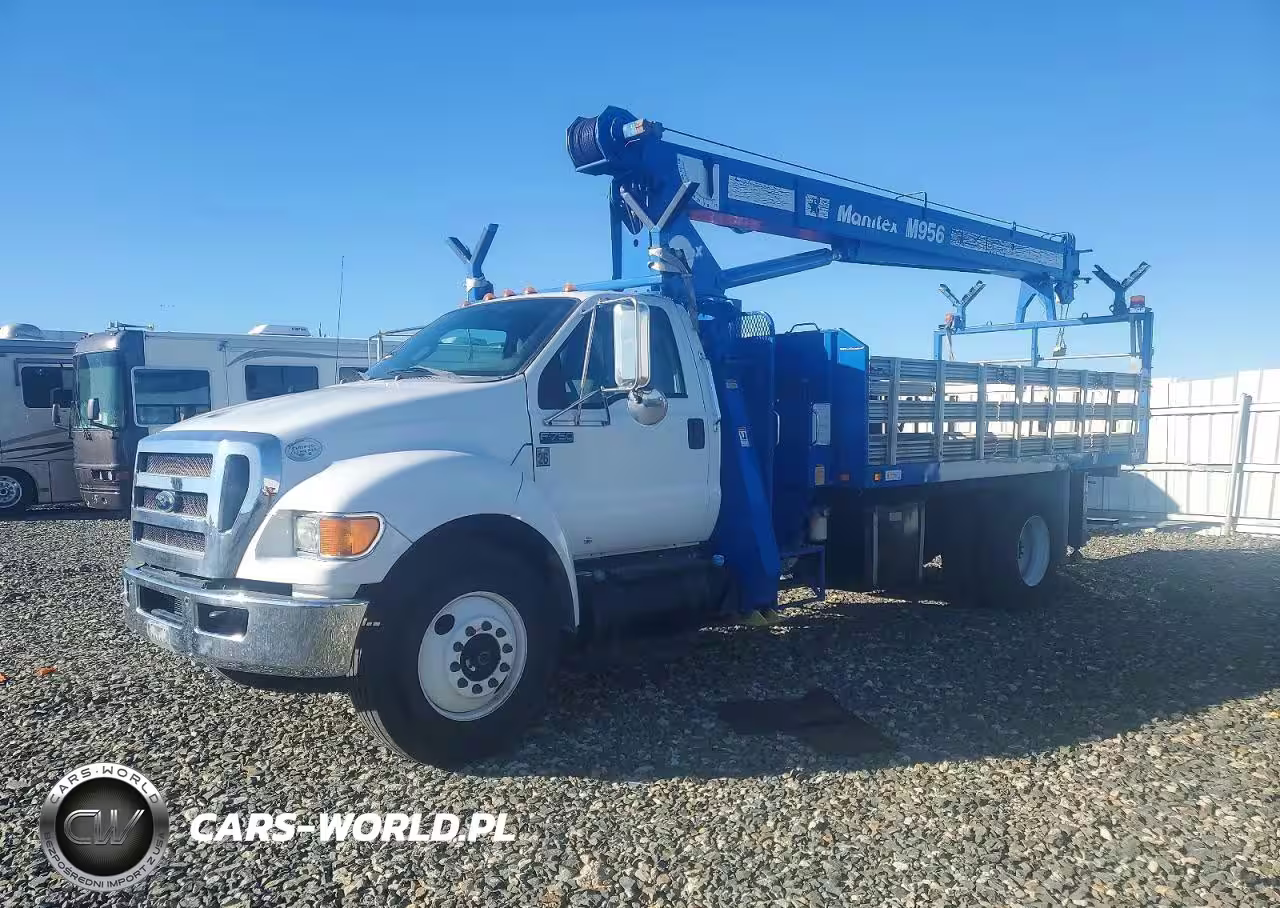 2012 Ford F750 Super Duty
