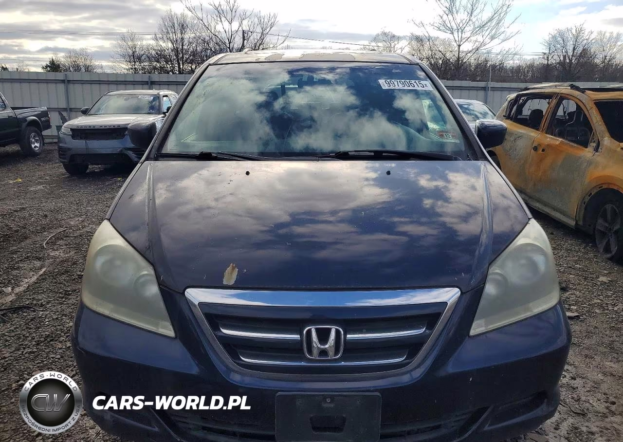 2007 Honda Odyssey VIN:5FNRL386X7B010233 - 5