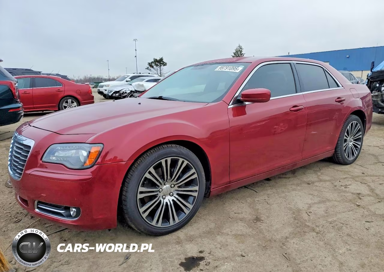 2013 Chrysler 300 S – zdjęcie 1 z 12