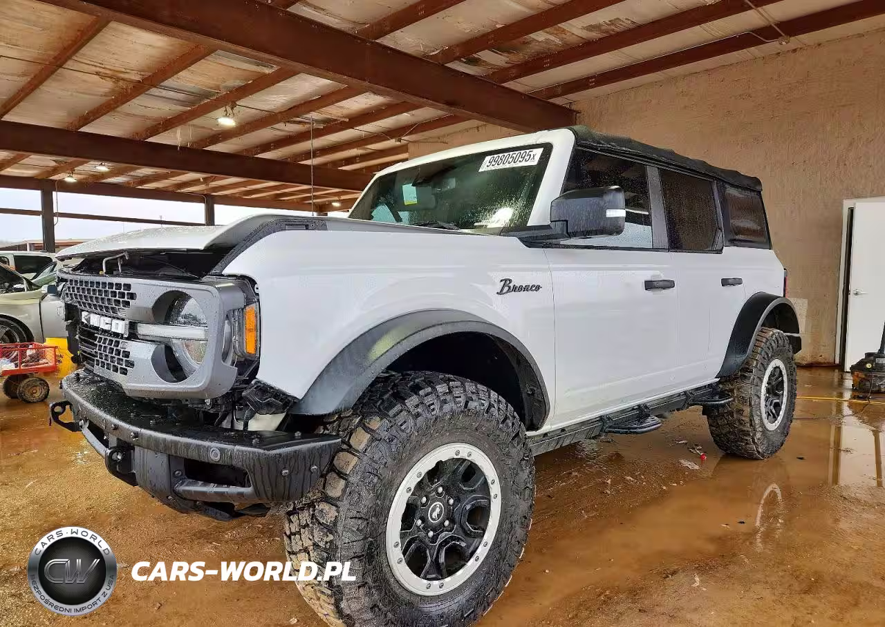 2021 Ford Bronco Base