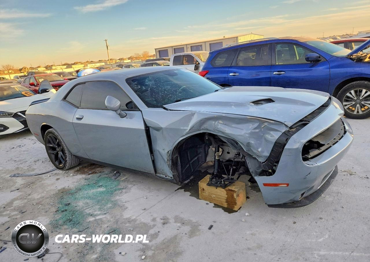 2022 Dodge Challenger Sxt VIN:2C3CDZAG7NH155623 - 4