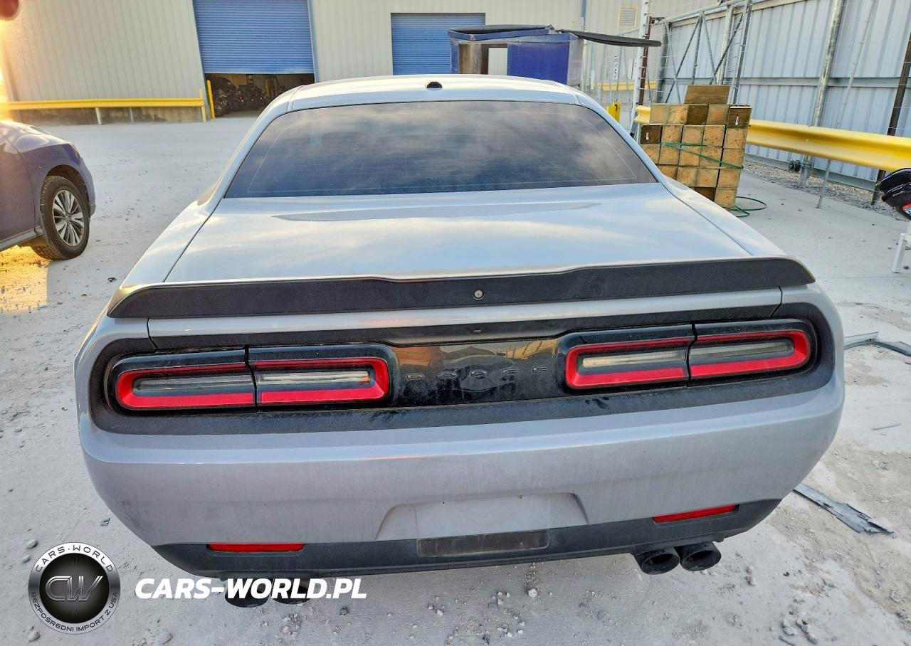 2022 Dodge Challenger Sxt VIN:2C3CDZAG7NH155623 - 6
