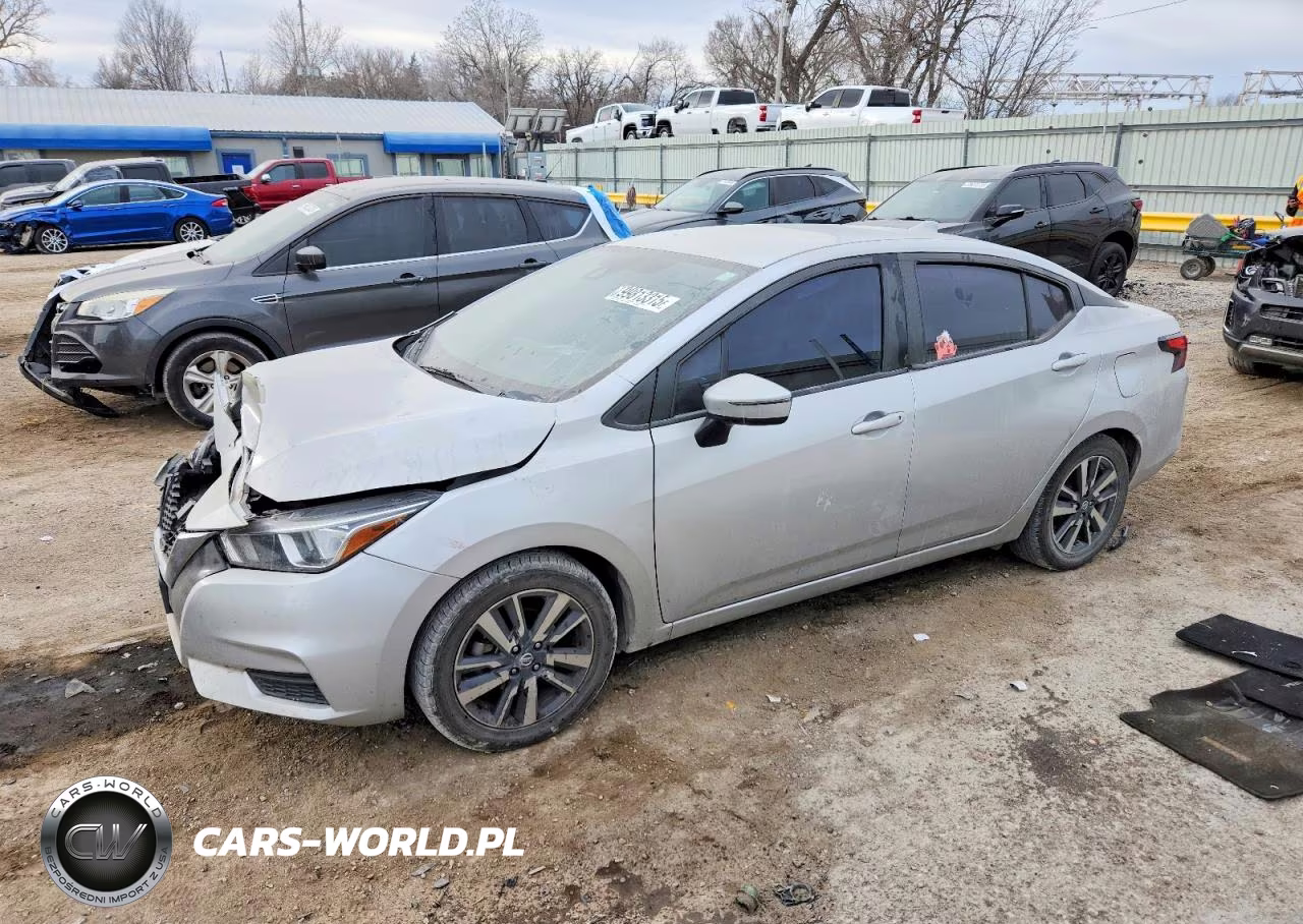2020 Nissan Versa Sv
