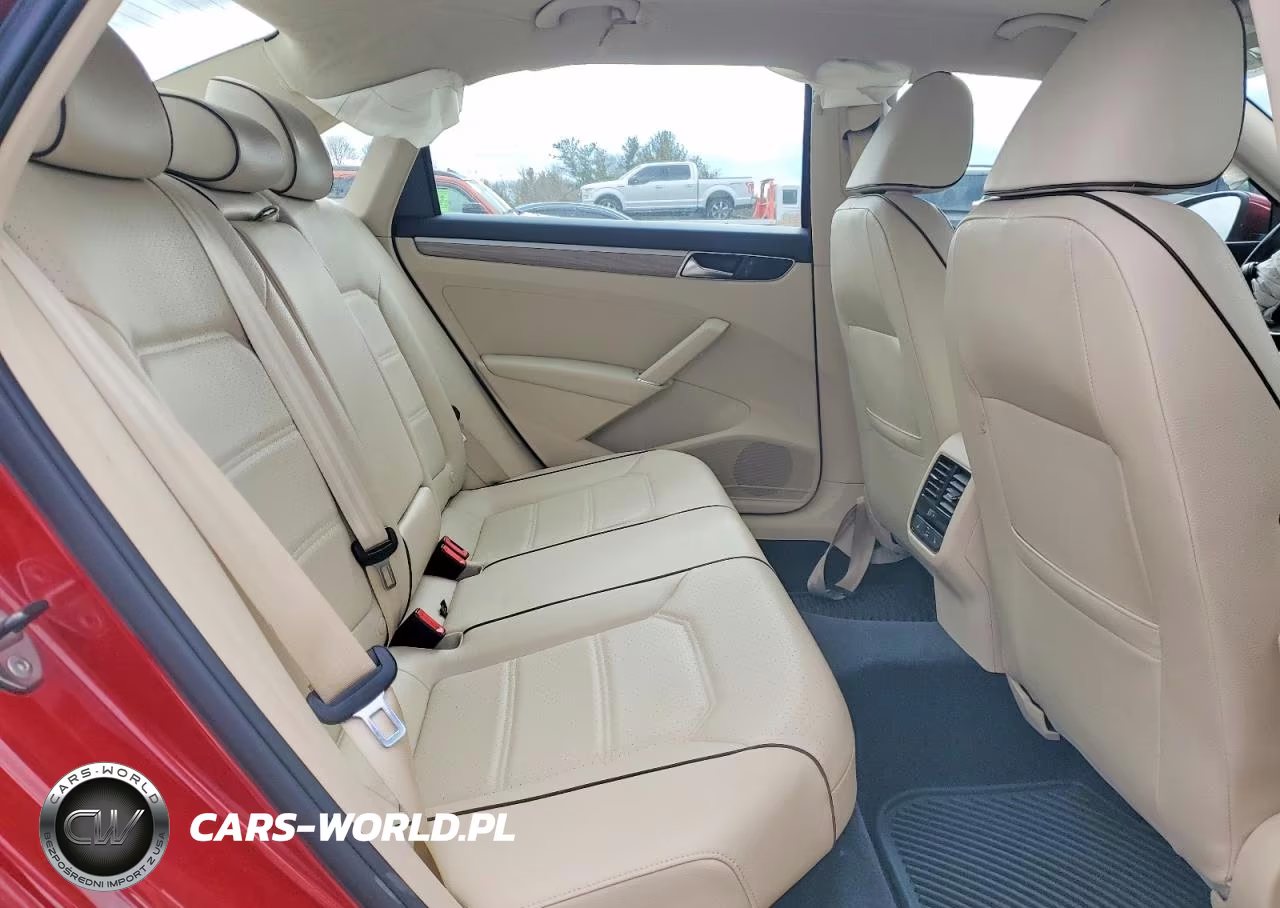 2016 Volkswagen Passat Se VIN:1VWBT7A30GC067575 - 10