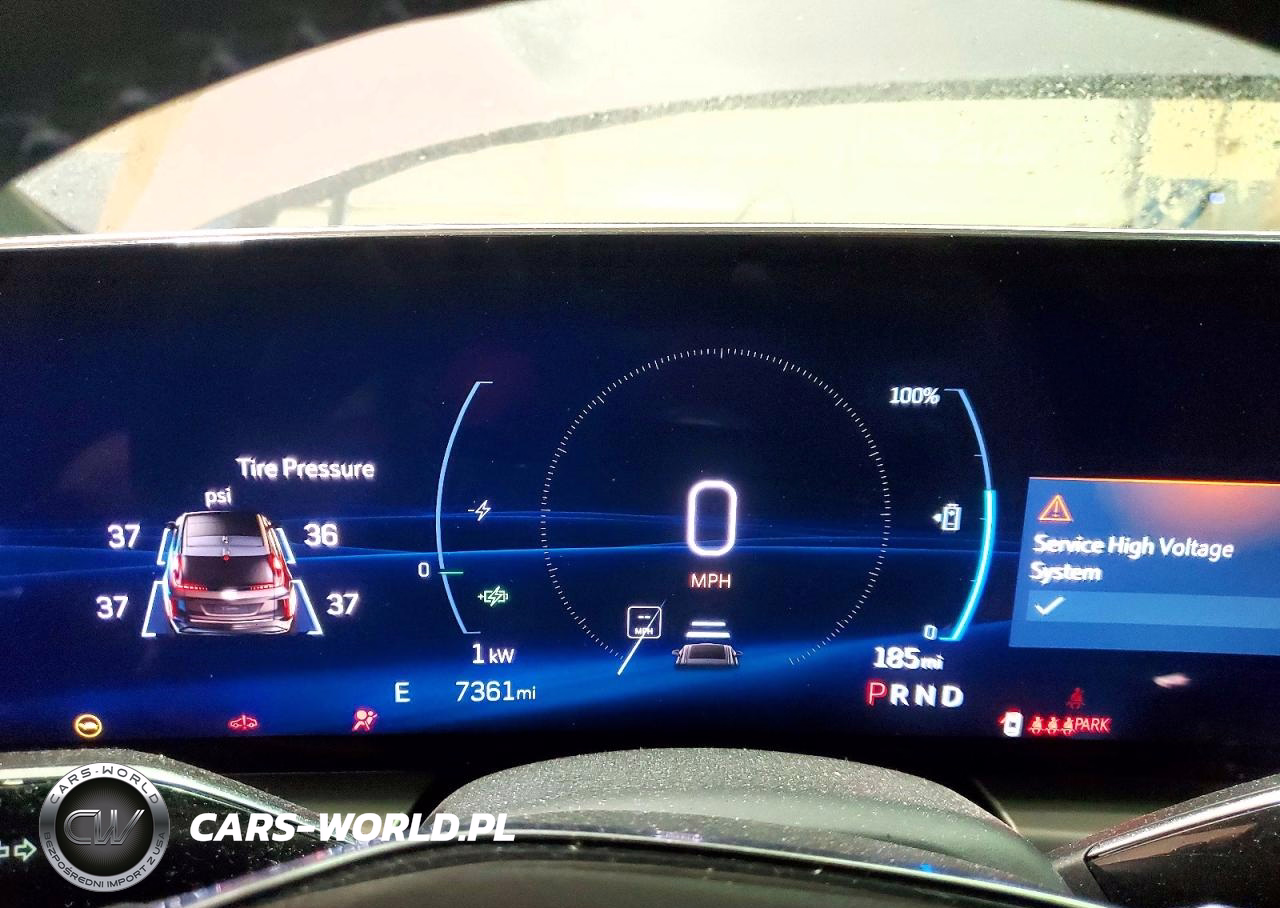 2025 Cadillac Lyriq Luxury VIN:1GYKPNRL4SZ305542 - 9