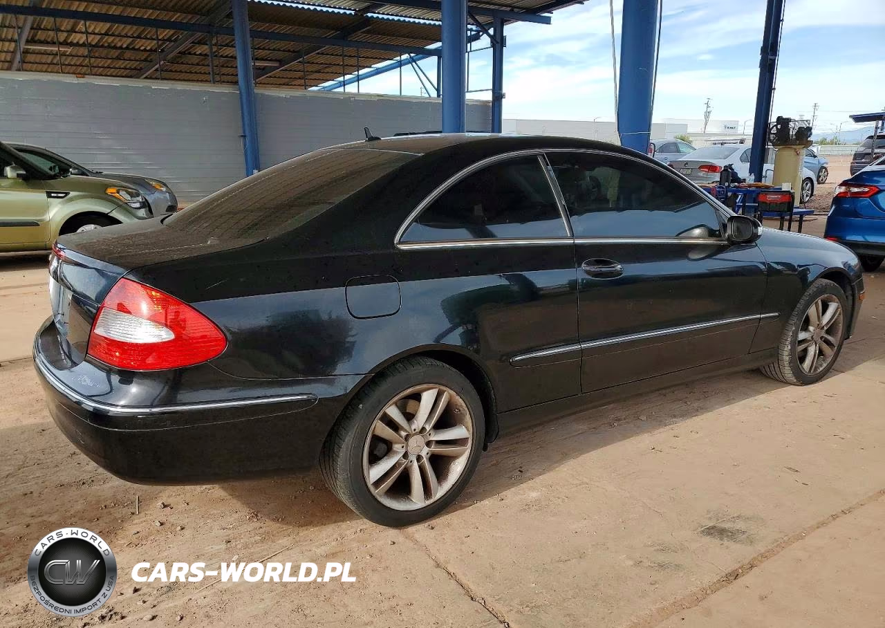 2008 Mercedes-Benz Clk 350 VIN:WDBTJ56H98F250798 - 3