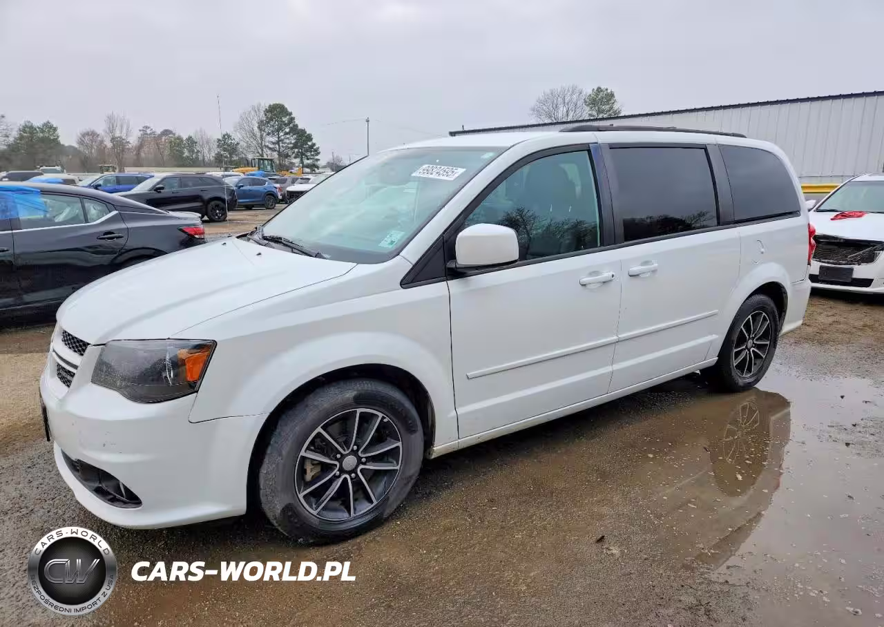 2016 Dodge Grand Caravan R-T