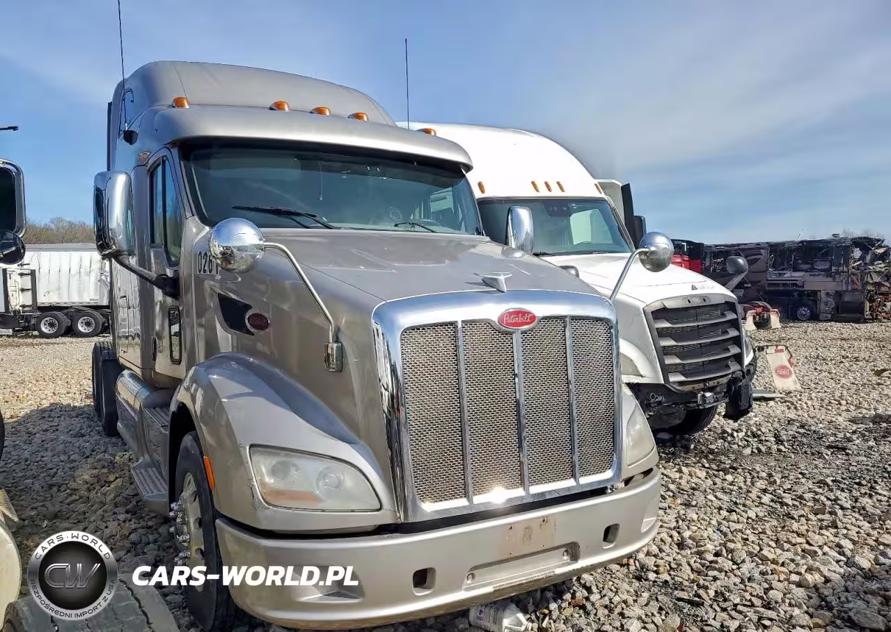 2015 Pntw 579 - Semi Truck