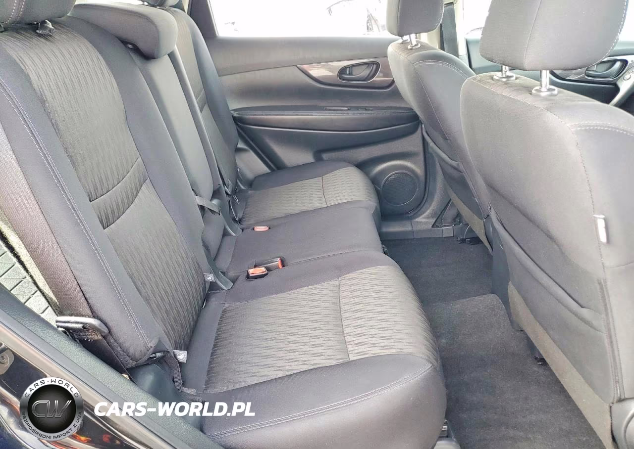 2019 Nissan Rogue S VIN:5N1AT2MT9KC799804 - 10