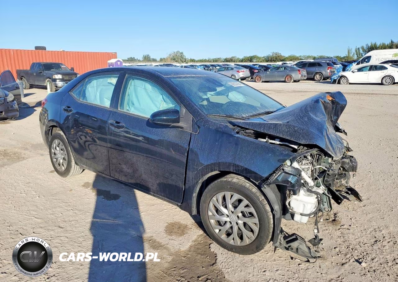 2019 Toyota Corolla L VIN:2T1BURHE9KC155835 - 4