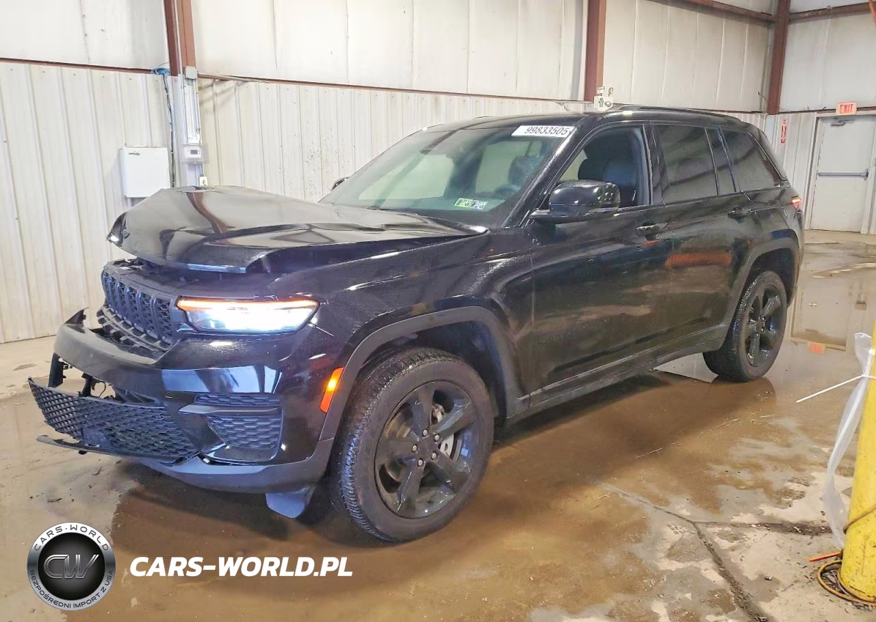 2024 Jeep Grand Cherokee Laredo
