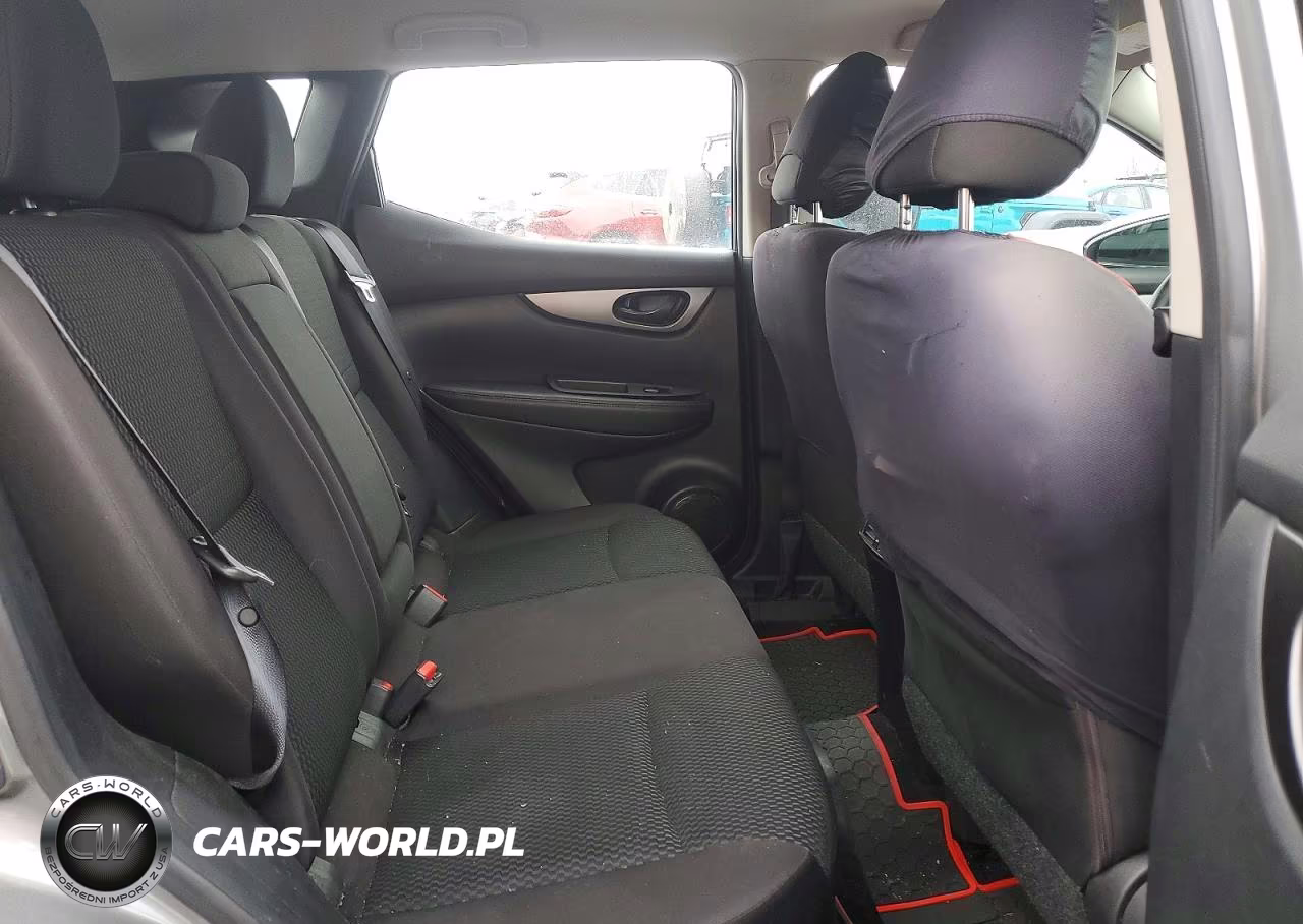 2018 Nissan Rogue Sport S VIN:JN1BJ1CPXJW155239 - 11