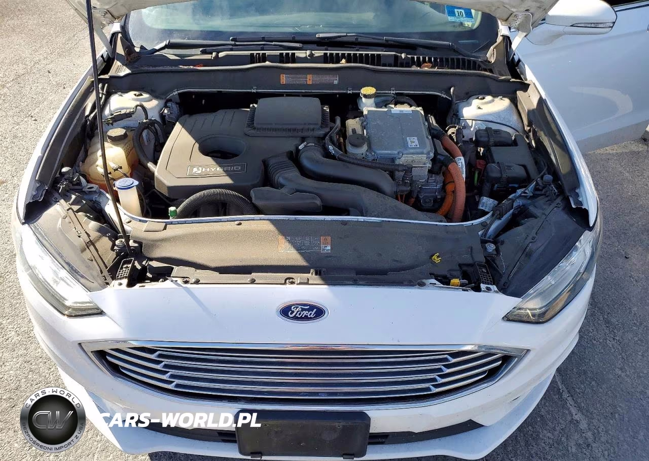 2018 Ford Fusion Se Hybrid VIN:3FA6P0LU4JR117303 - 11