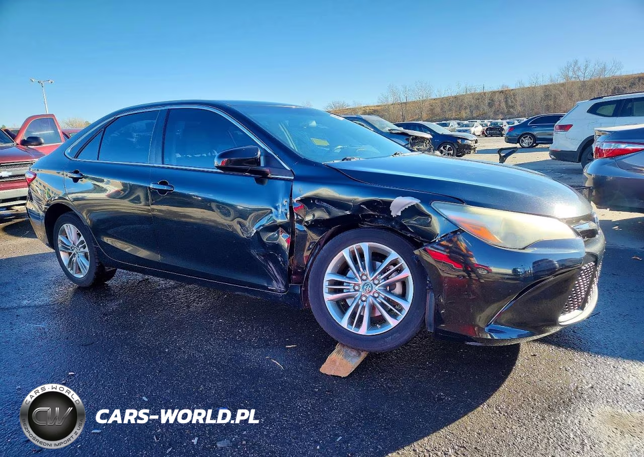 2016 Toyota Camry Le VIN:4T1BF1FKXGU191608 - 4