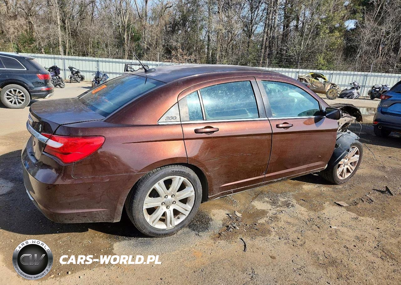 2013 Chrysler 200 Lx VIN:1C3CCBAB3DN660305 - 3