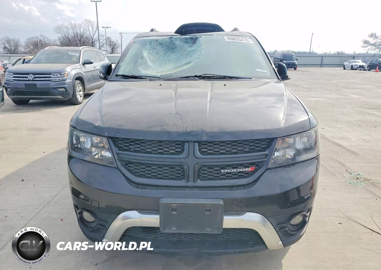 2019 Dodge Journey Crossroad VIN:3C4PDCGG6KT860790 - 5