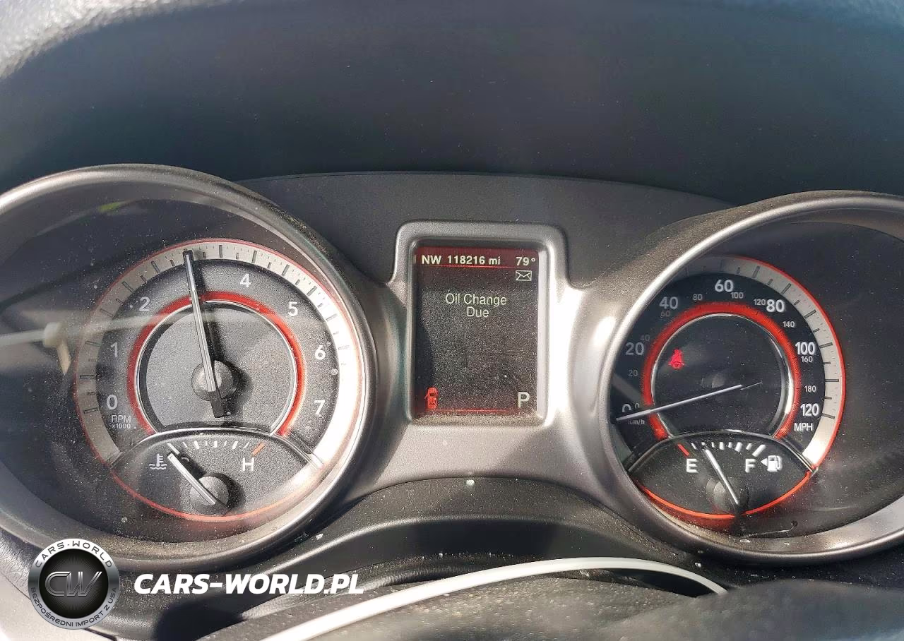2019 Dodge Journey Crossroad VIN:3C4PDCGG6KT860790 - 9