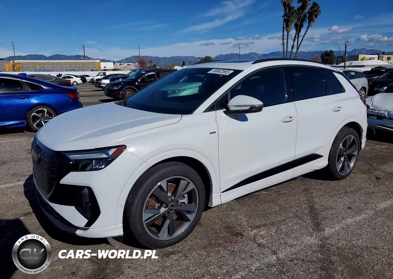 2024 Audi Q4 E-Tron Premium Plus