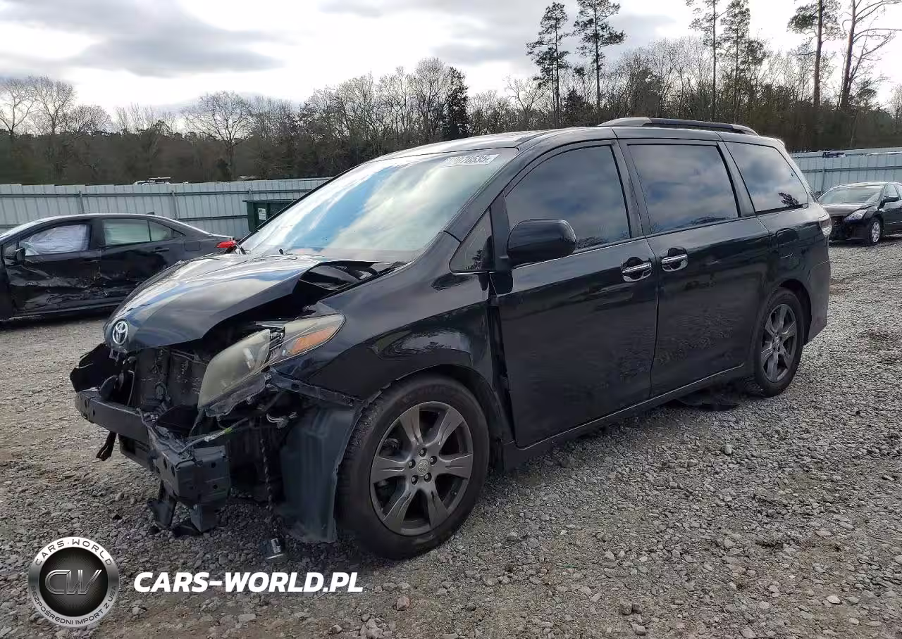 2017 Toyota Sienna Se