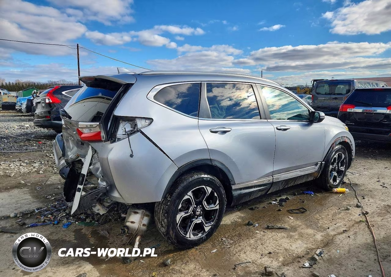 2018 Honda Cr-V Touring VIN:7FARW2H9XJE032711 - 3