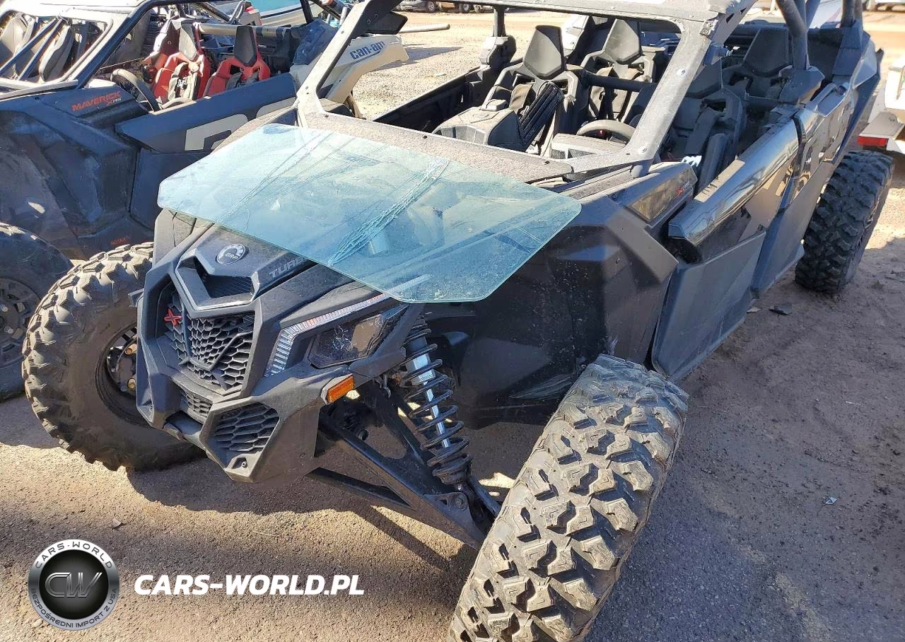 2025 Can-Am Maverick X Rs Utility Vehicle VIN:3JBVNAV4XSE002960 - 10