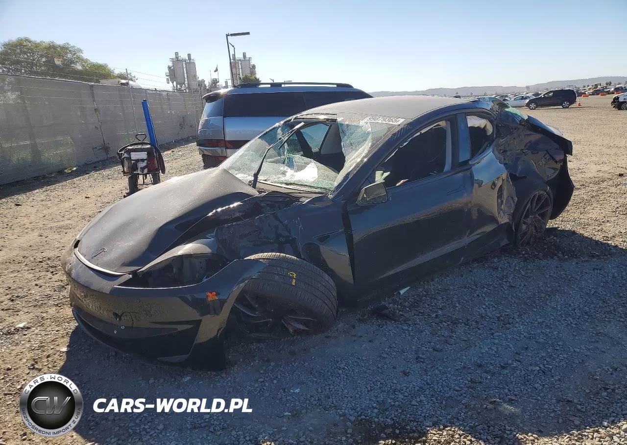 2026 Tesla Model 3 – zdjęcie 1 z 12