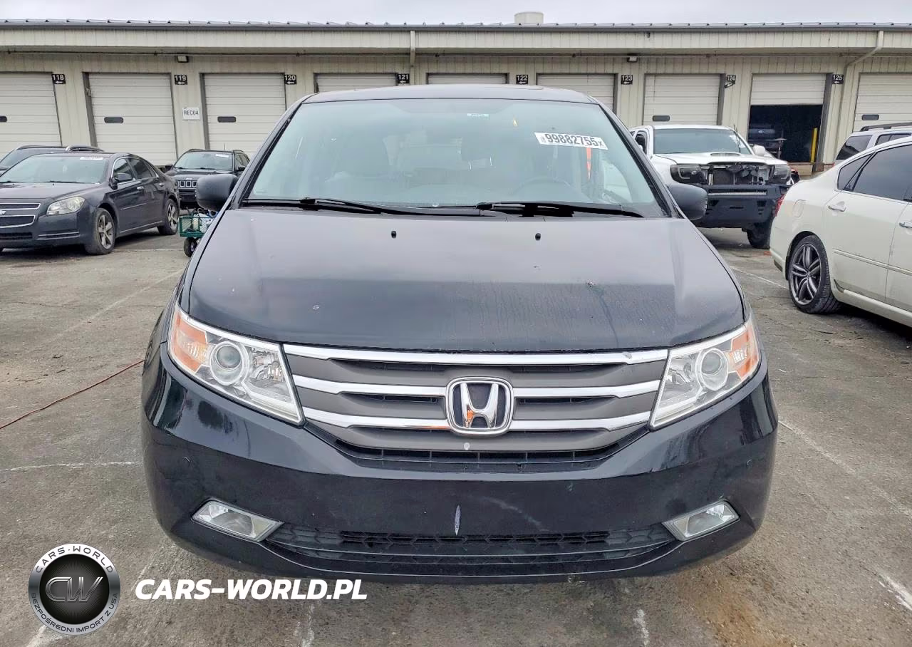 2013 Honda Odyssey Touring VIN:5FNRL5H93DB076396 - 5