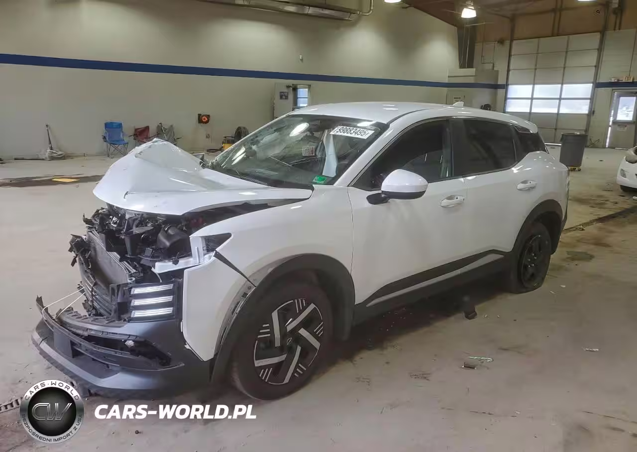 2025 Nissan Kicks Sv