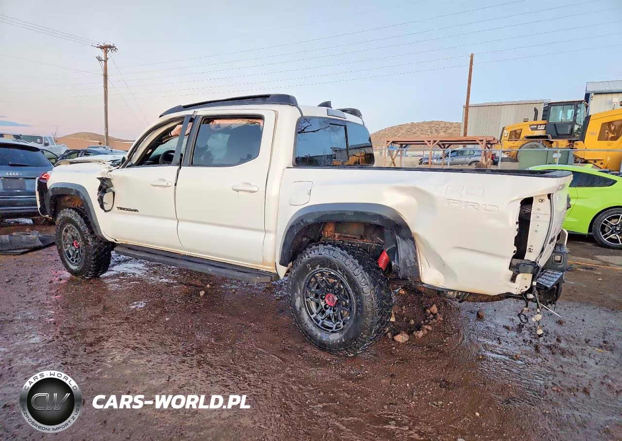 2022 Toyota Tacoma Double Cab VIN:3TYCZ5AN7NT097796 - 2