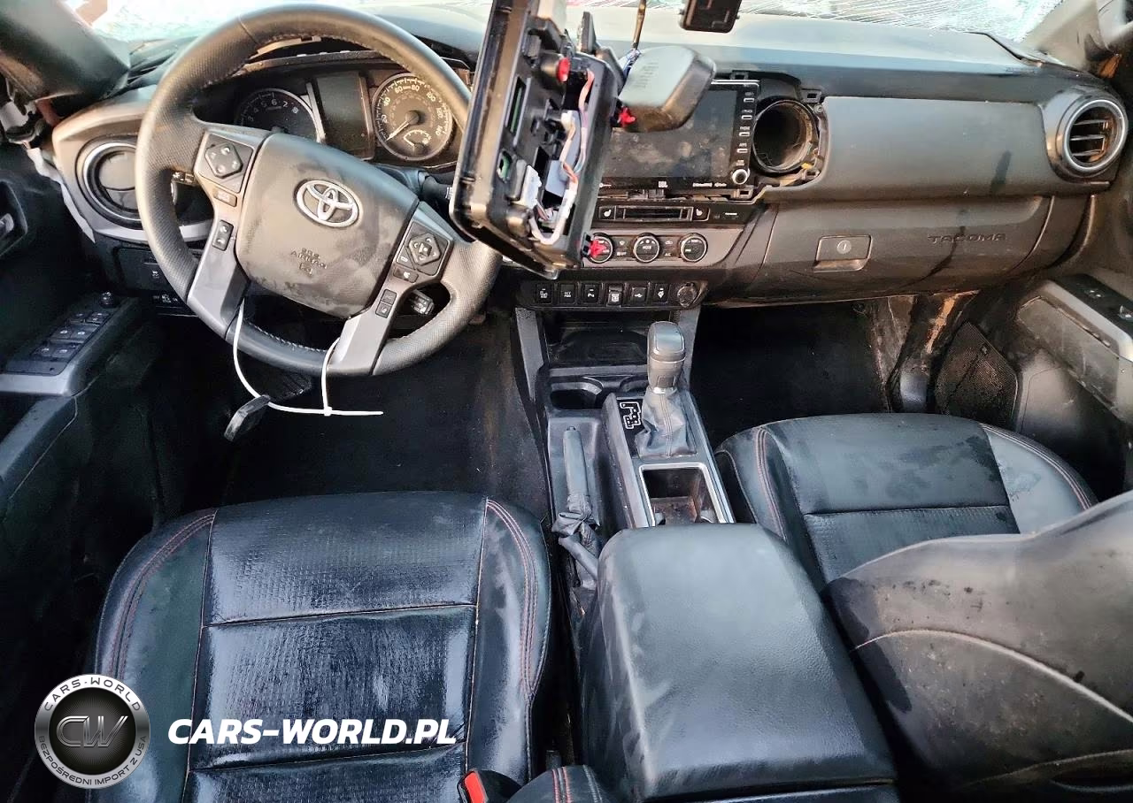 2022 Toyota Tacoma Double Cab VIN:3TYCZ5AN7NT097796 - 8