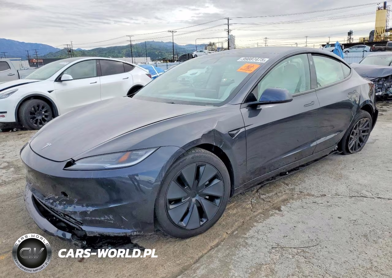 2025 Tesla Model 3