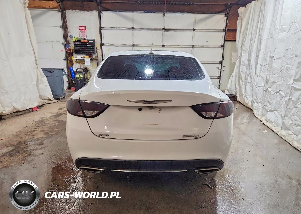 2015 Chrysler 200 C VIN:1C3CCCEG2FN648743 - 6