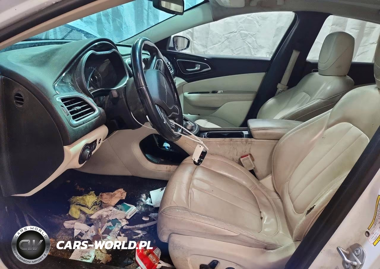 2015 Chrysler 200 C VIN:1C3CCCEG2FN648743 - 7