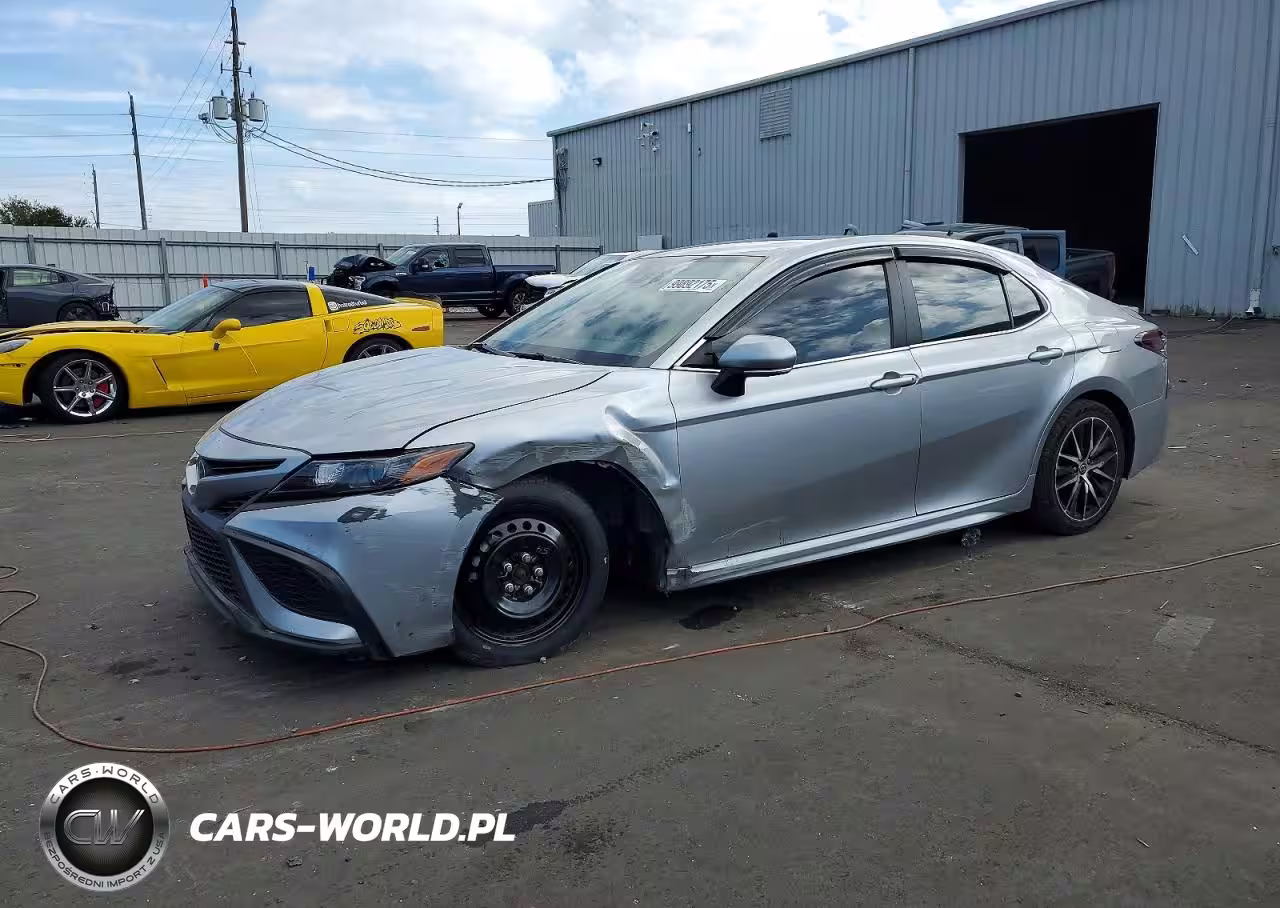 2023 Toyota Camry Se Night Shade