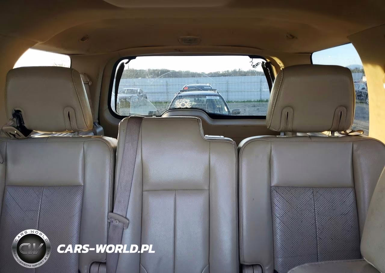 2010 Ford Expedition Eddie Bauer VIN:1FMJU1J5XAEB73078 - 10