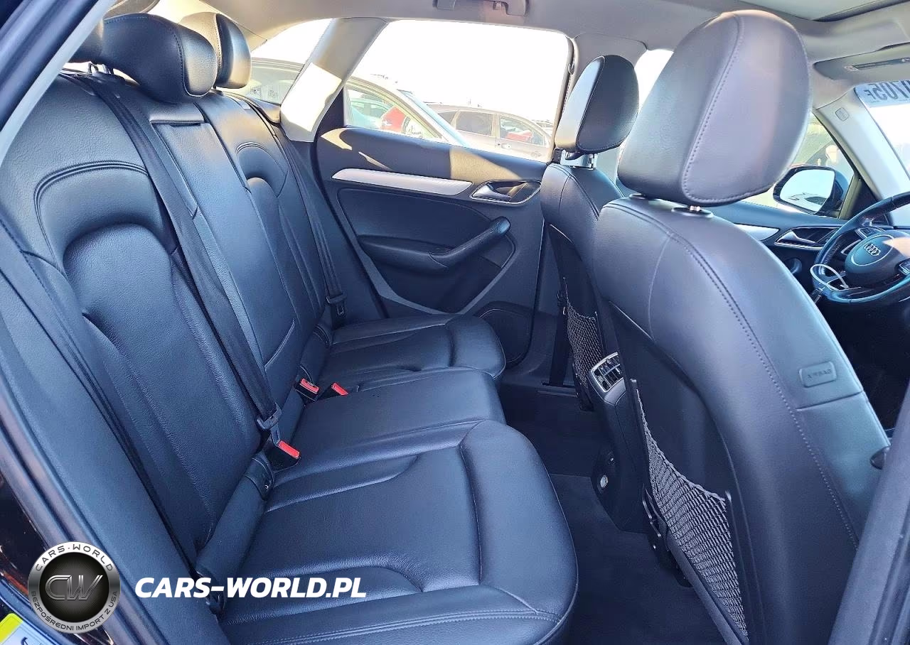 2016 Audi Q3 Premium Plus VIN:WA1EFCFS8GR000732 - 11
